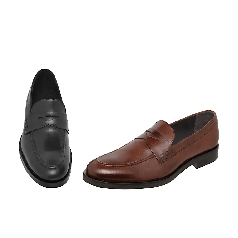 MOCASÍN CLÁSICO DE PIEL
